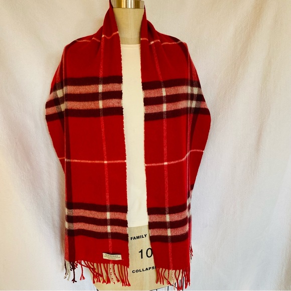 Burberry pure cashmere dark red nova check fringed scarf. EUC - Picture 3 of 5